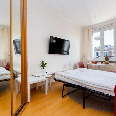Old Town Red Studio Апартаменты Гданьск